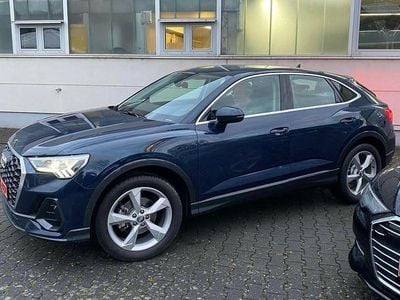 Blau Gebraucht 2020 Audi Q3 Sportback Performance SUV | 27.200 € (Guter Preis)