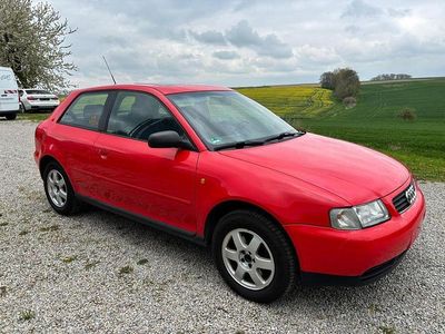 Używany Audi A3 Ambiente 125 KM (91 kW) 1997 Czerwony Hatchback