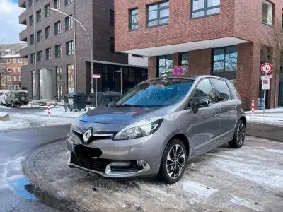 Gebraucht Renault Scénic III Bose Edition 132 PS (97 kW) 2014 Grau Limousine