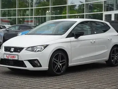 Gebraucht Seat Ibiza FR 116 PS (85 kW) 2019 Weiß Kleinwagen
