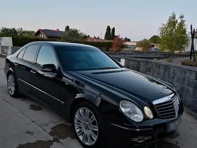 Gebraucht Mercedes E280 Avantgarde 190 PS (139 kW) 2006 Schwarz Limousine