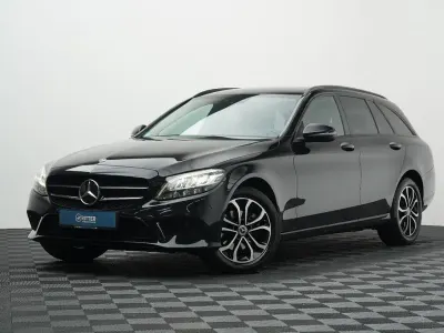 Gebraucht Mercedes 200 Avantgarde 160 PS (117 kW) 2021 Schwarz Limousine