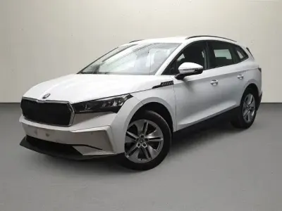 Używany Skoda Enyaq iV Loft 108 kW (148 KM) 2023 Biały SUV