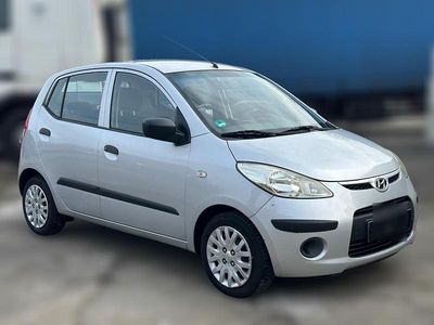 Silber Gebraucht 2010 Hyundai i10 Classic Kleinwagen | 2.750 € (Fairer Preis)