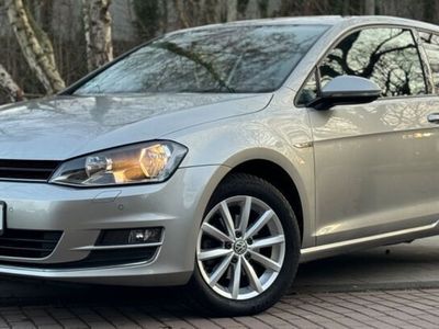 gebraucht VW Golf VII Lounge BMT 2HD Klima PDC Tüv Garantie