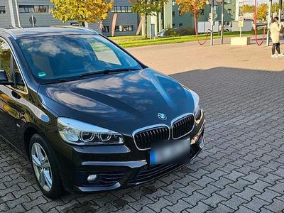Gebraucht BMW 218 Sport Line 150 PS (110 kW) 2016 Braun Limousine