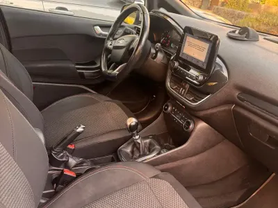 Gebraucht Ford Fiesta ST-Line 100 PS (73 kW) 2019 Silber Kleinwagen
