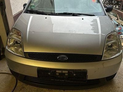 Gebraucht Ford Fiesta 71 PS (52 kW) 2003 Silber Coupé