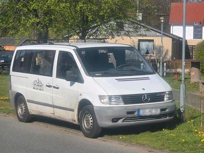 Second-hand Mercedes Vito 82 CP (60 kW) 2002 Alb Van