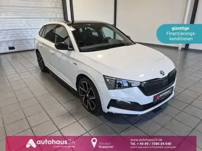 Usata Skoda Scala Monte Carlo 150 CV (110 kW) 2022 Bianco Utilitaria