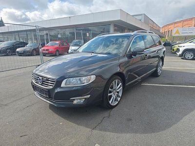 Gebraucht Volvo V70 Summum 215 PS (158 kW) 2014 Savile grey / metallic Kombi