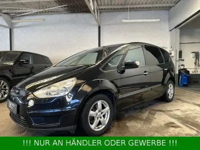 Gebraucht Ford S-MAX Titanium 140 PS (102 kW) 2008 Schwarz Van / Kleinbus
