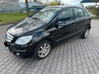 Gebraucht Mercedes B170 116 PS (85 kW) 2009 Schwarz Van / Kleinbus