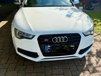 Używany Audi S5 333 KM (244 kW) 2013 Biały Coupe