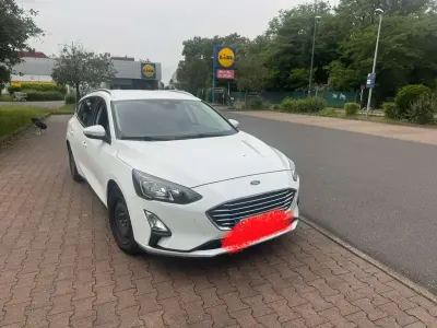 Gebraucht Ford Focus Active 125 PS (91 kW) 2020 Weiß Kombi
