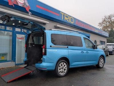 Neu Ford Grand Tourneo Connect Titanium 122 PS (89 kW) 2025 Blau Van / Kleinbus