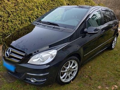 Gebraucht Mercedes B200 136 PS (100 kW) 2008 Schwarz Van / Kleinbus