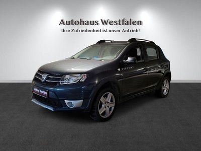 Grau Gebraucht 2016 Dacia Sandero Prestige Limousine | 6.990 € (Fairer Preis)