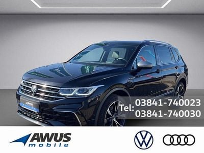 Gebraucht VW Tiguan Allspace R-line 190 PS (139 kW) 2022 Schwarz / deep black (metallic) SUV