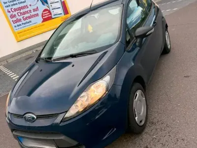 Gebraucht Ford Fiesta 65 PS (47 kW) 2009 Blau Kleinwagen