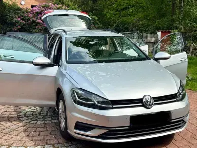 Gebraucht VW Golf VII Trendline 116 PS (85 kW) 2020 Silber Kombi