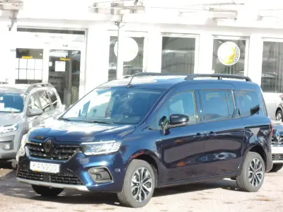 Neu Renault Kangoo Techno 131 PS (96 kW) 2025 Blau Van / Kleinbus