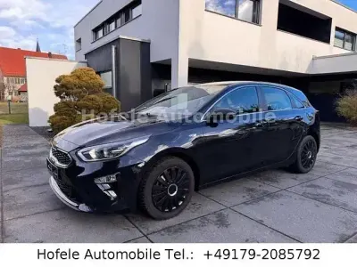 Gebraucht Kia Ceed Vision 136 PS (100 kW) 2021 Schwarz Kleinwagen