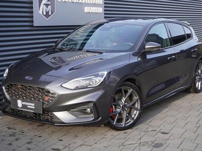 Magneticgrau (metallic) Gebraucht 2020 Ford Focus Performance Edition Limousine | 24.990 € (Etwas zu teuer)