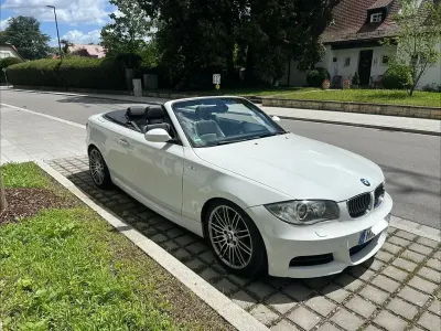 Gebraucht BMW 135 Cabriolet Performance 306 PS (225 kW) 2009 Weiß Cabrio