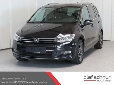 Gebraucht VW Touran Highline 150 PS (110 kW) 2023 Schwarz Van / Kleinbus