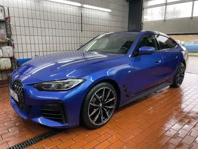 Gebraucht BMW 420 M Sport 184 PS (135 kW) 2022 Blau Coupé
