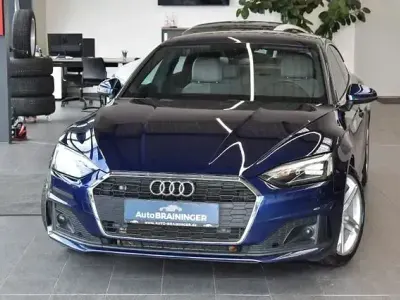 Gebraucht Audi A5 Sportback Ambiente 204 PS (150 kW) 2022 Blau Kleinwagen