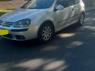Używany VW Golf V 115 KM (84 kW) 2003 Srebrny Hatchback