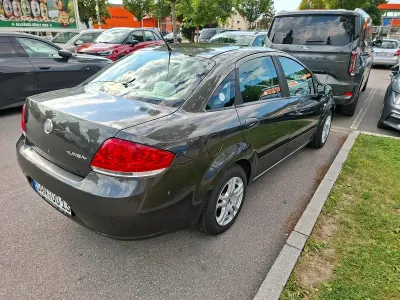 Gebraucht Fiat Linea 120 PS (88 kW) 2008 Limousine