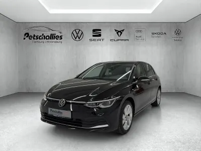 Gebraucht VW Golf VIII Style 131 PS (96 kW) 2024 Schwarz Limousine