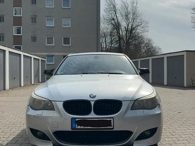 Gebraucht BMW 520 170 PS (125 kW) 2004 Silber Limousine