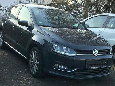 Gebraucht VW Polo 105 PS (77 kW) 2015 Grau Limousine