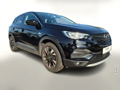 Gebraucht Opel Grandland X Innovation 131 PS (96 kW) 2020 Schwarz metallic SUV