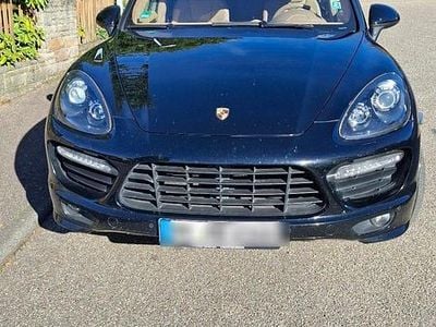 Schwarz Gebraucht 2014 Porsche Cayenne SUV | 29.000 € (Etwas zu teuer)