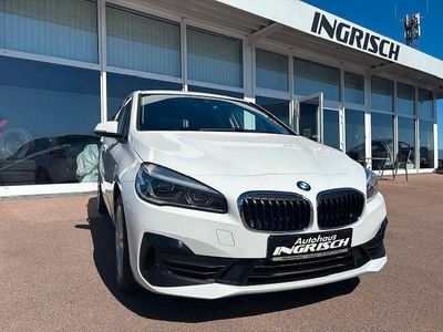 Gebraucht BMW 225 Active Tourer Advantage 136 PS (100 kW) 2019 Weiß Van / Kleinbus