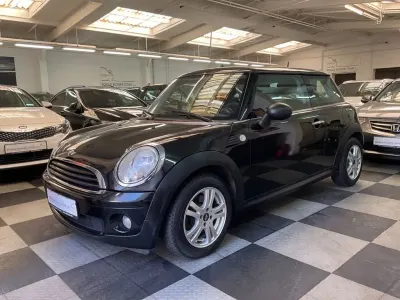 Käytetty Mini ONE