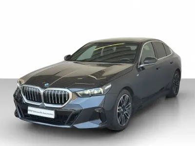 Gebraucht BMW 520 M Sport 190 PS (139 kW) 2024 Grau Limousine