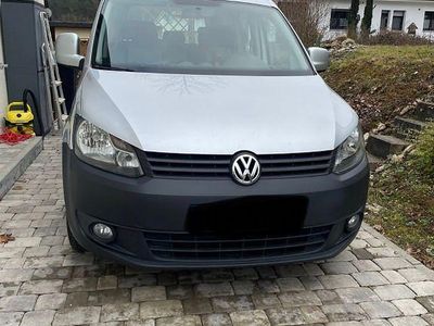 Gebraucht VW Caddy 102 PS (75 kW) 2010 Silber Van / Kleinbus