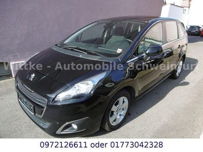Gebraucht Peugeot 5008 Style 156 PS (114 kW) 2013 Schwarz Van / Kleinbus