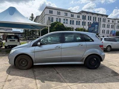 Mercedes B170