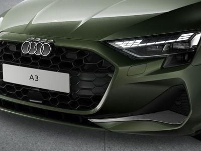 Gebraucht Audi A3 Sportback 116 PS (85 kW) 2025 Grün Kleinwagen