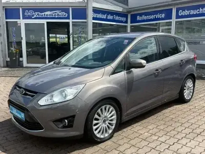 Gebraucht Ford C-MAX Titanium 150 PS (110 kW) 2015 Braun Van / Kleinbus