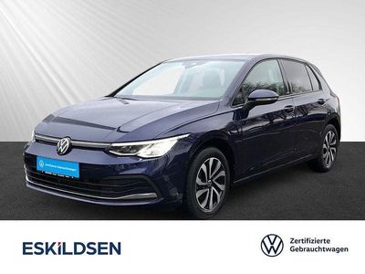 Blau Gebraucht 2023 VW Golf Active Limousine | 25.590 € (Fairer Preis)