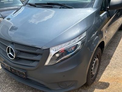 Gebraucht Mercedes Vito 163 PS (119 kW) 2018 Grau Van
