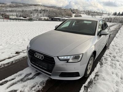 Gebraucht Audi A4 Basis 150 PS (110 kW) 2017 Silber Limousine